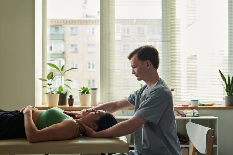 Pourquoi un Site Web Sur-Mesure est Essentiel pour Votre Cabinet d&rsquo;Ostéopathie